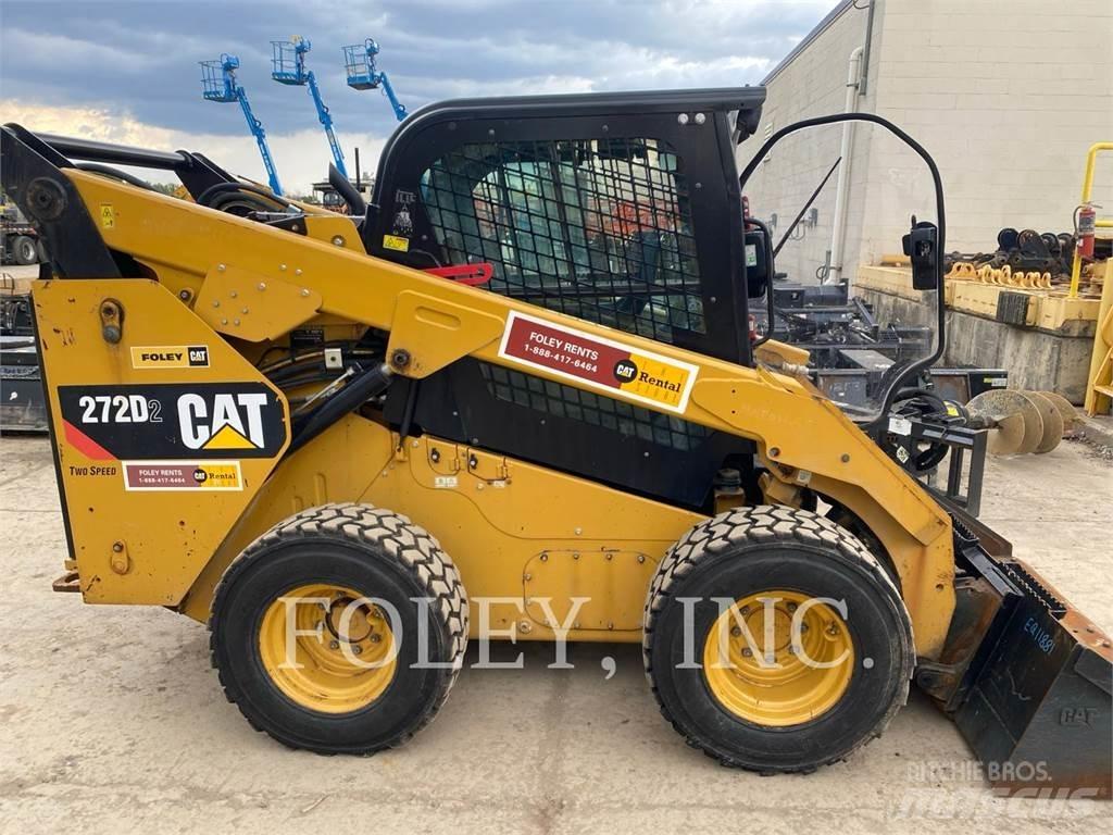 CAT 272D2 Schrankladers