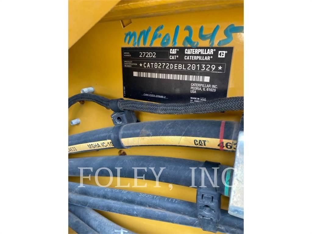 CAT 272D2 Schrankladers