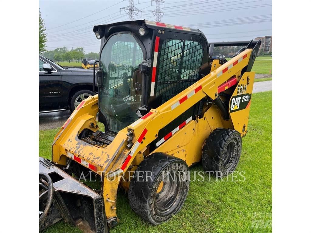 CAT 272D2 Schrankladers