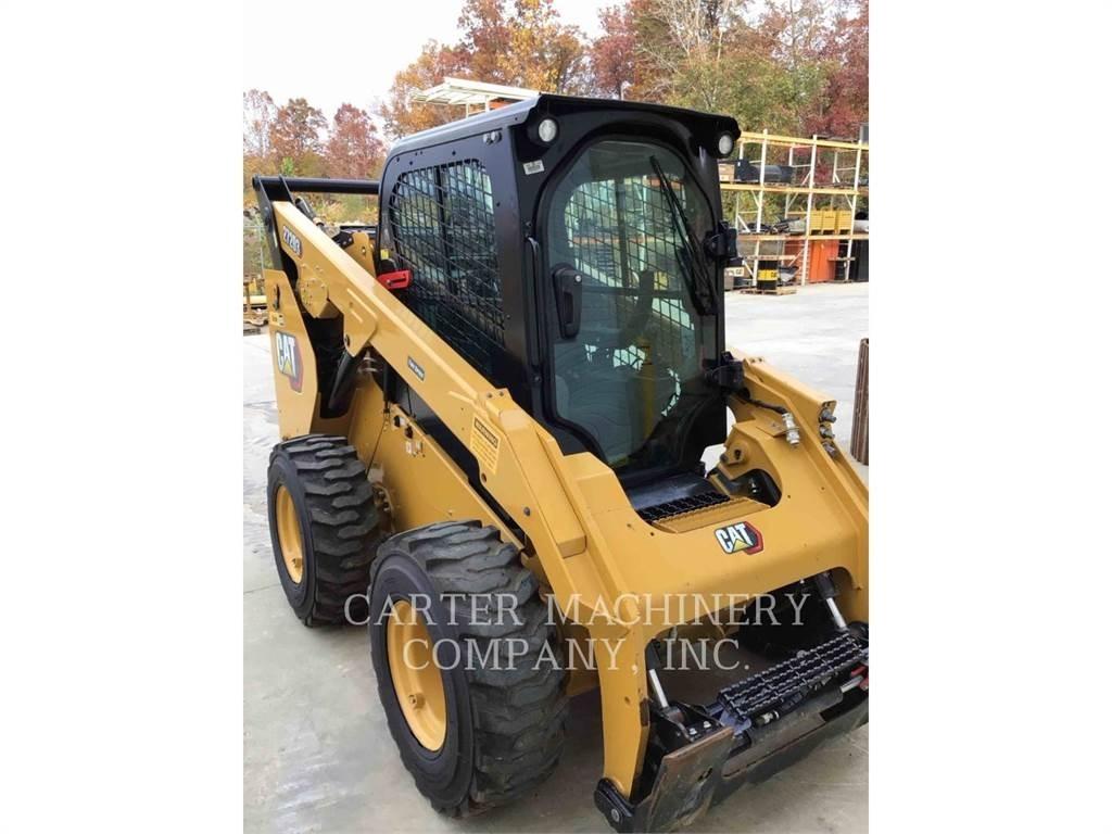 CAT 272D3 AC Schrankladers