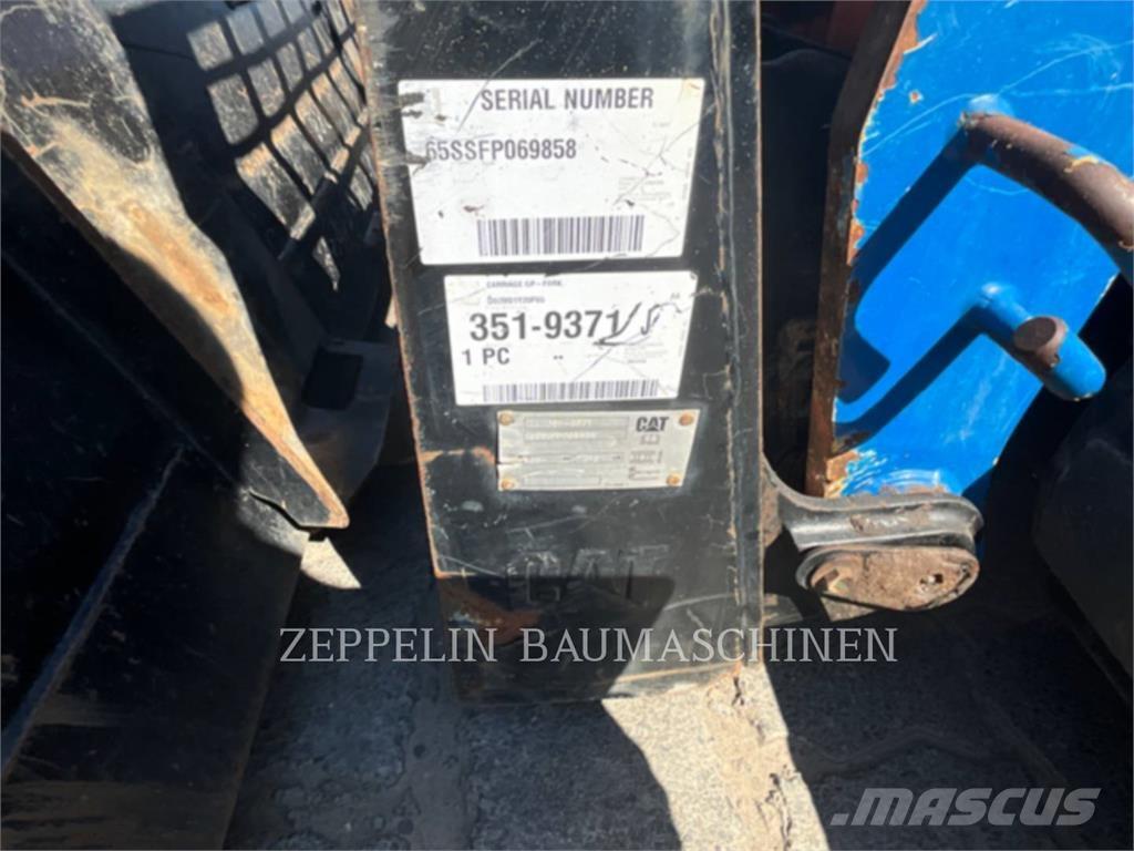 CAT 289D Schrankladers