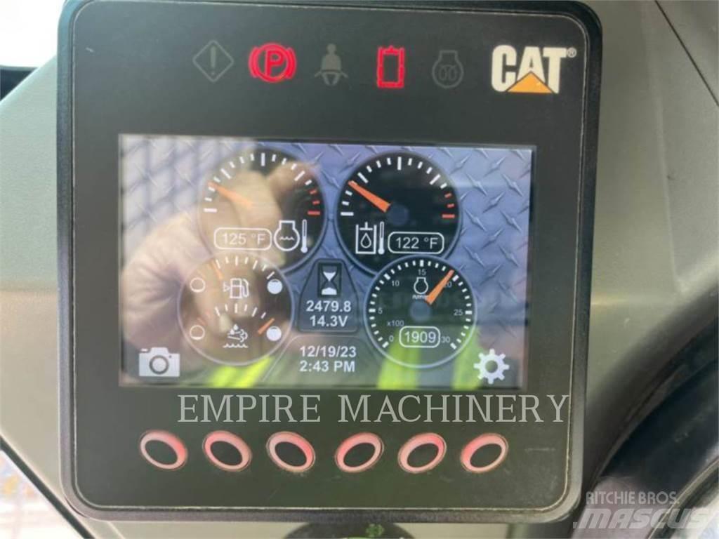 CAT 299D2 CA Schrankladers