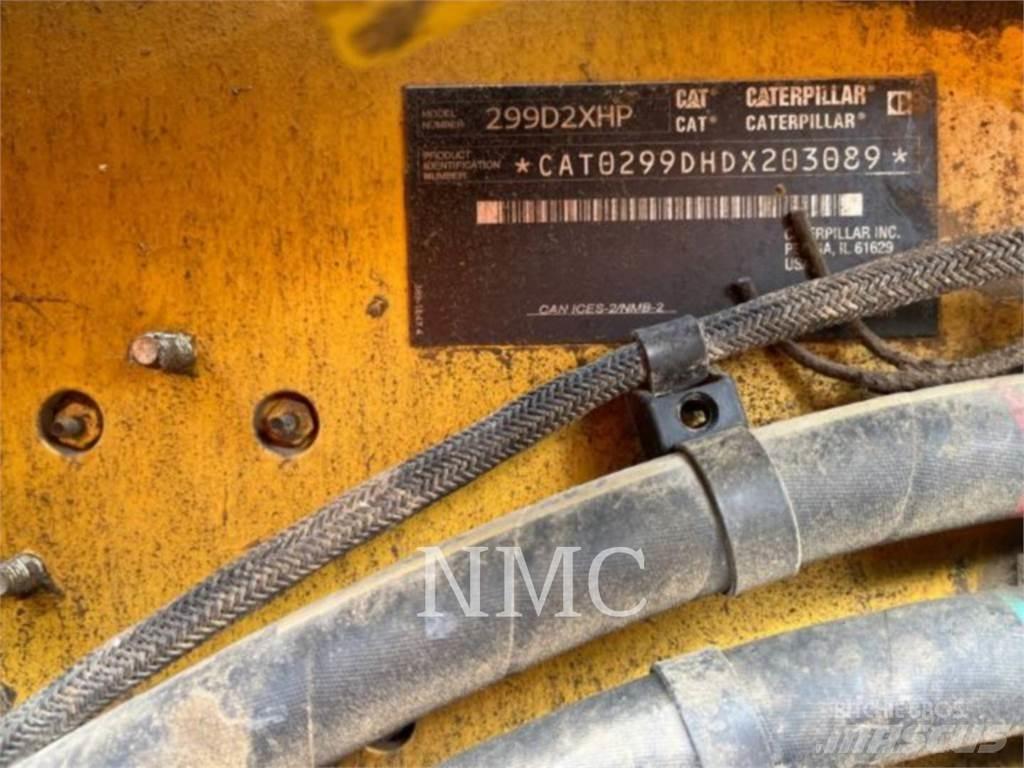 CAT 299D2 XHP Schrankladers