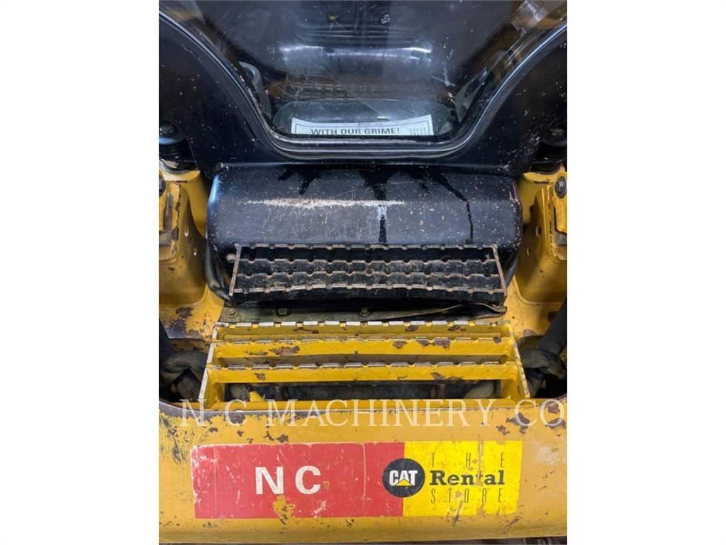 CAT 299D2 XHP Schrankladers