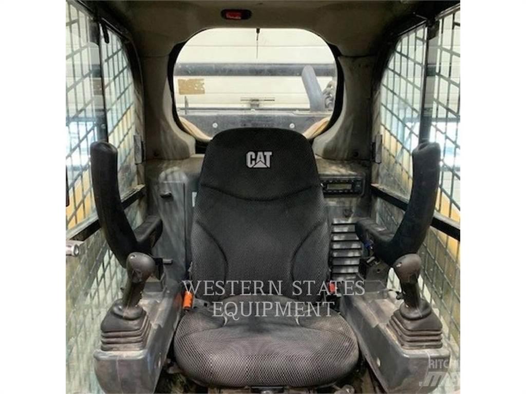 CAT 299D3 Schrankladers