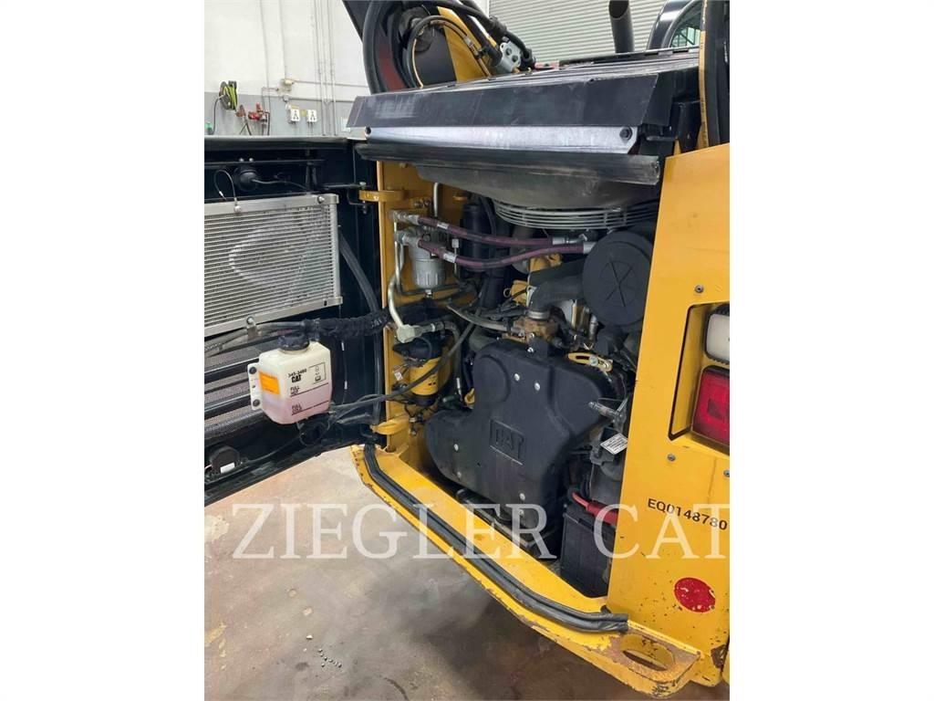CAT 299D3 Rupsladers