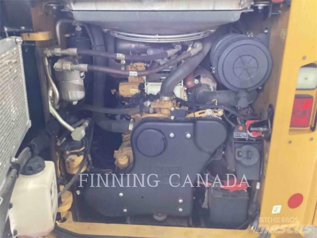 CAT 299D3 XE Rupsladers