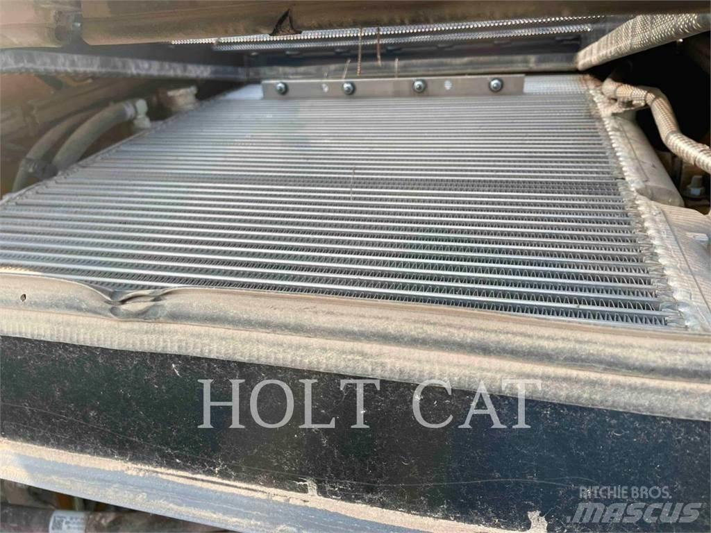 CAT 299D3_XPS Rupsladers