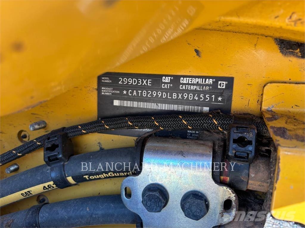CAT 299D3XE Rupsladers