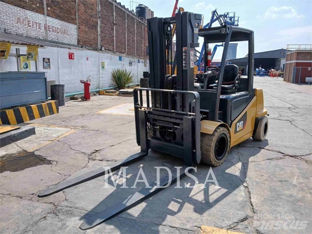 CAT 2EP11000 Elektrische heftrucks