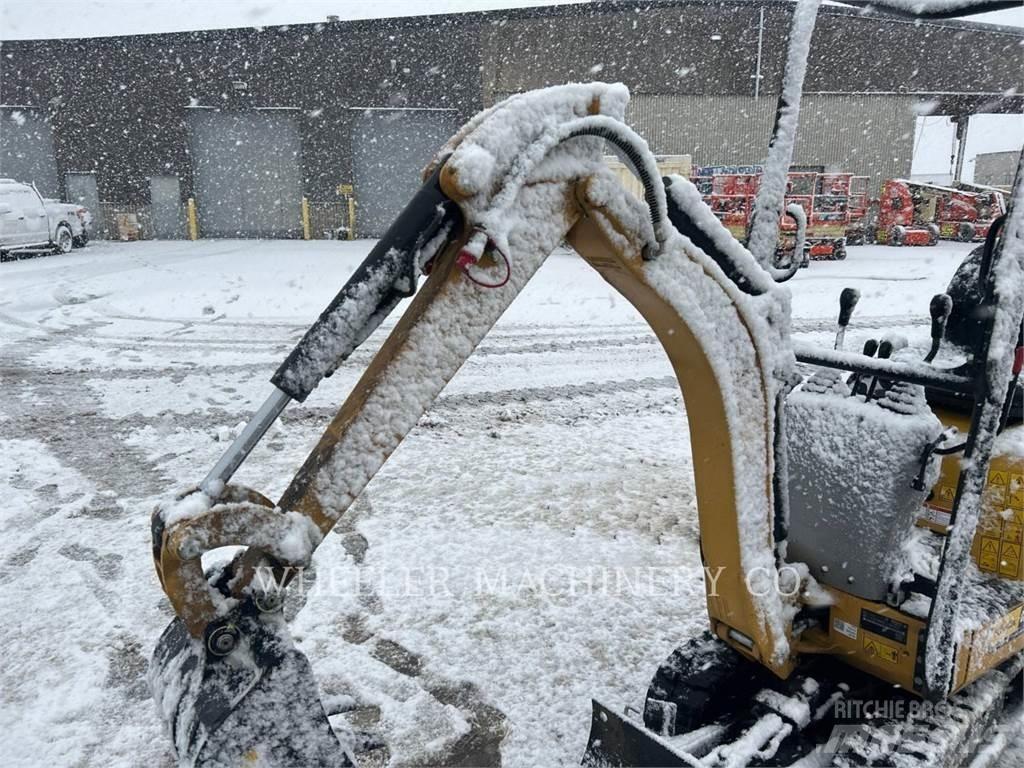 CAT 300.9D Rupsgraafmachines
