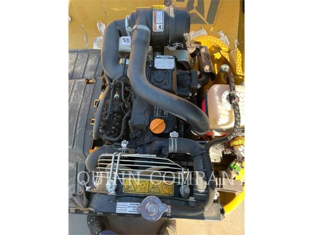 CAT 300.9D Rupsgraafmachines