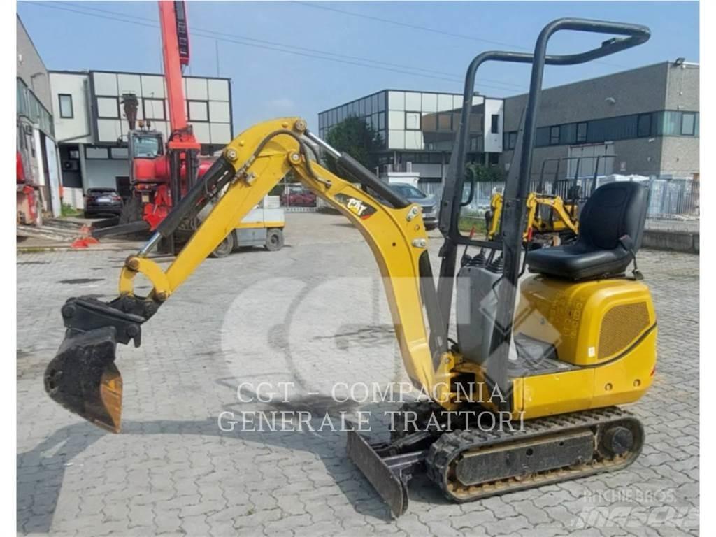 CAT 300.9D Rupsgraafmachines
