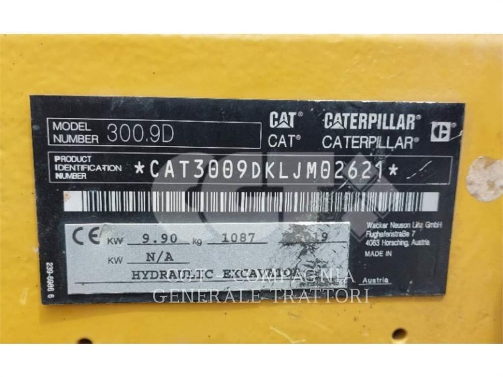 CAT 300.9D Rupsgraafmachines