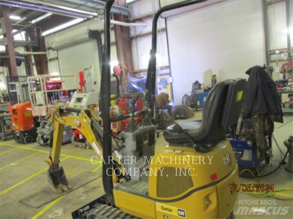 CAT 300.9D Rupsgraafmachines