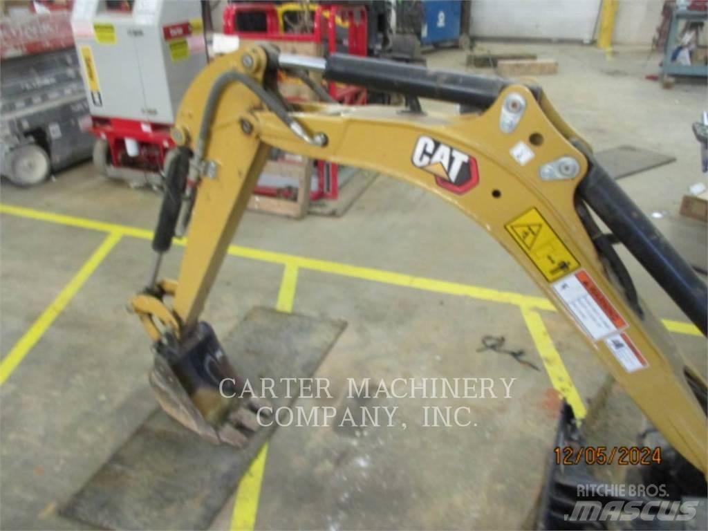 CAT 300.9D Rupsgraafmachines