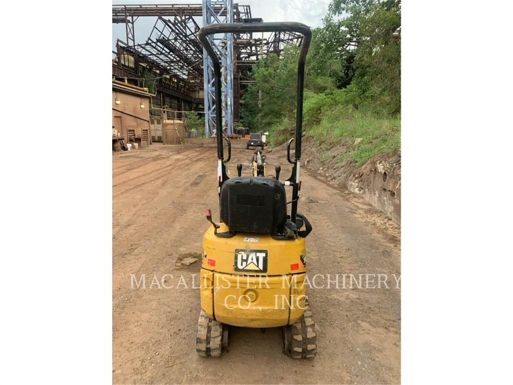 CAT 300.9D Rupsgraafmachines