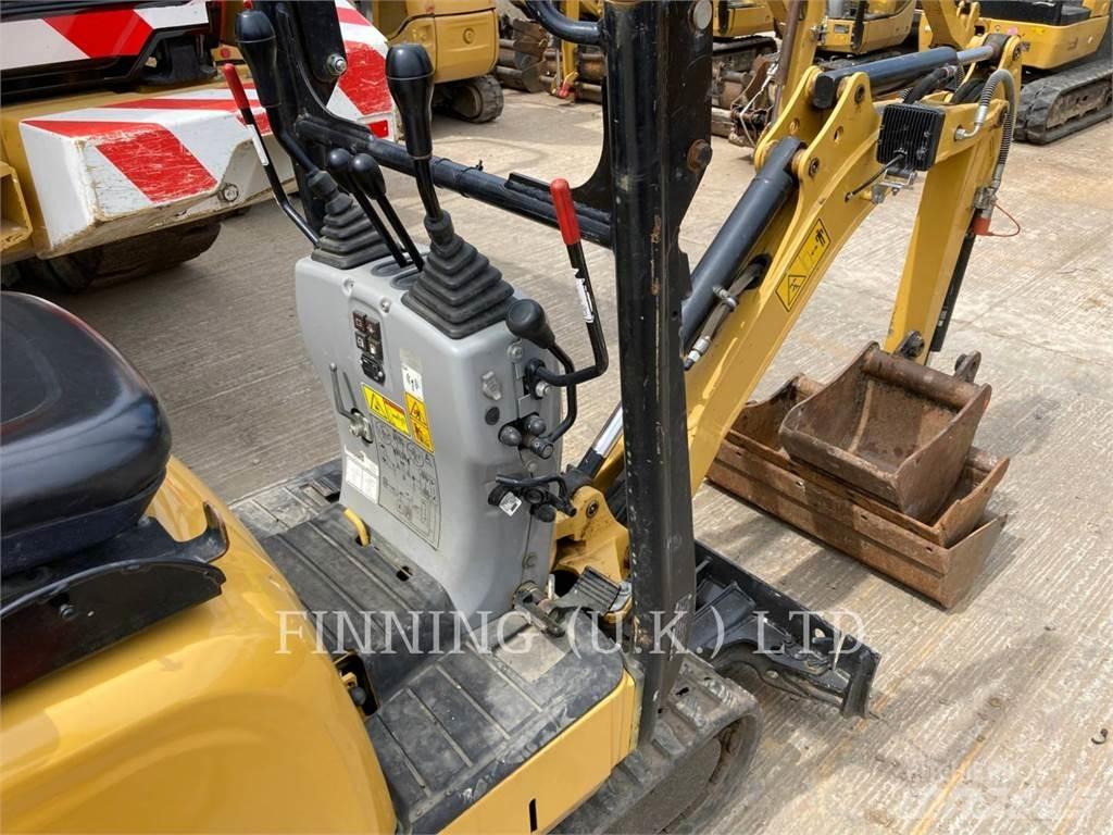 CAT 300.9D Rupsgraafmachines