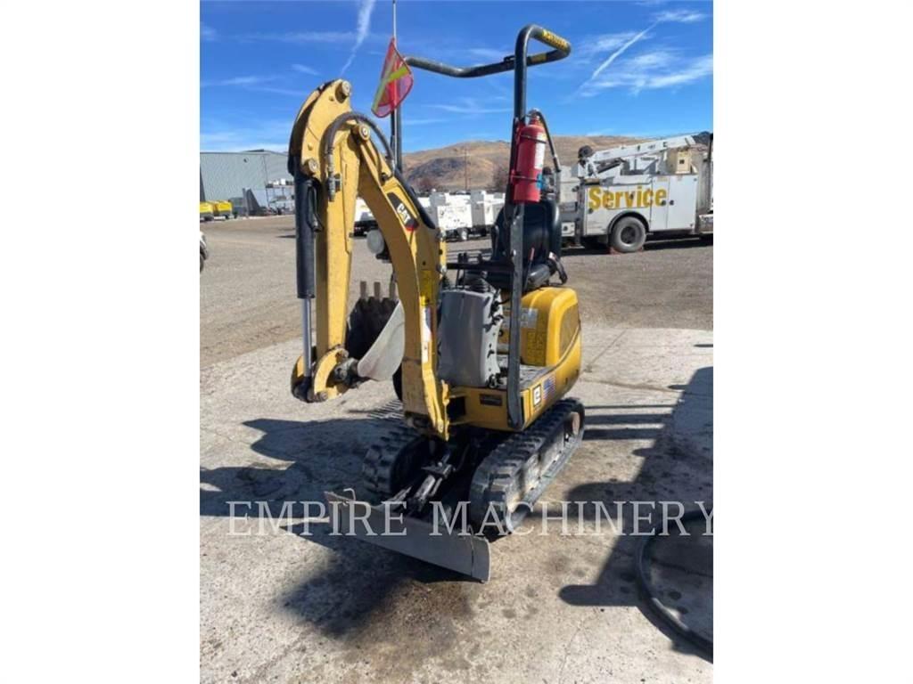 CAT 300.9D Rupsgraafmachines