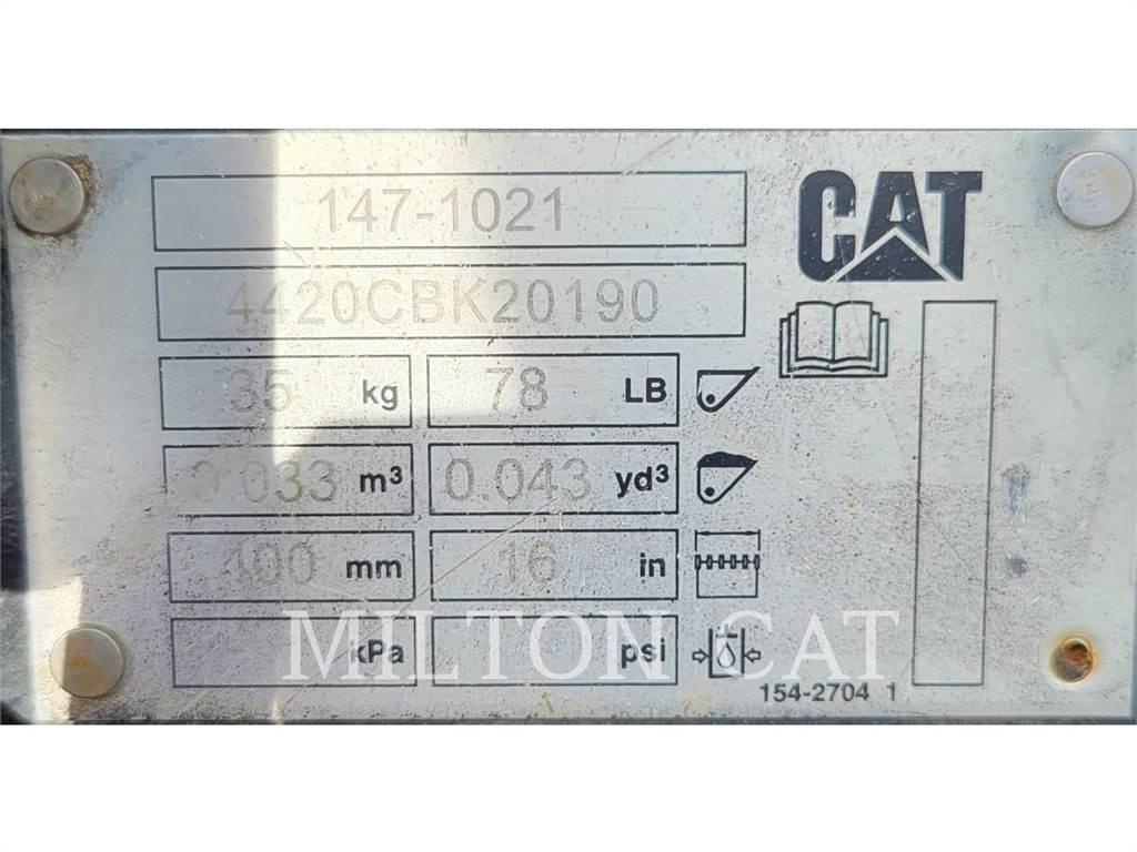 CAT 301 16 DIG BUCKET Bakken