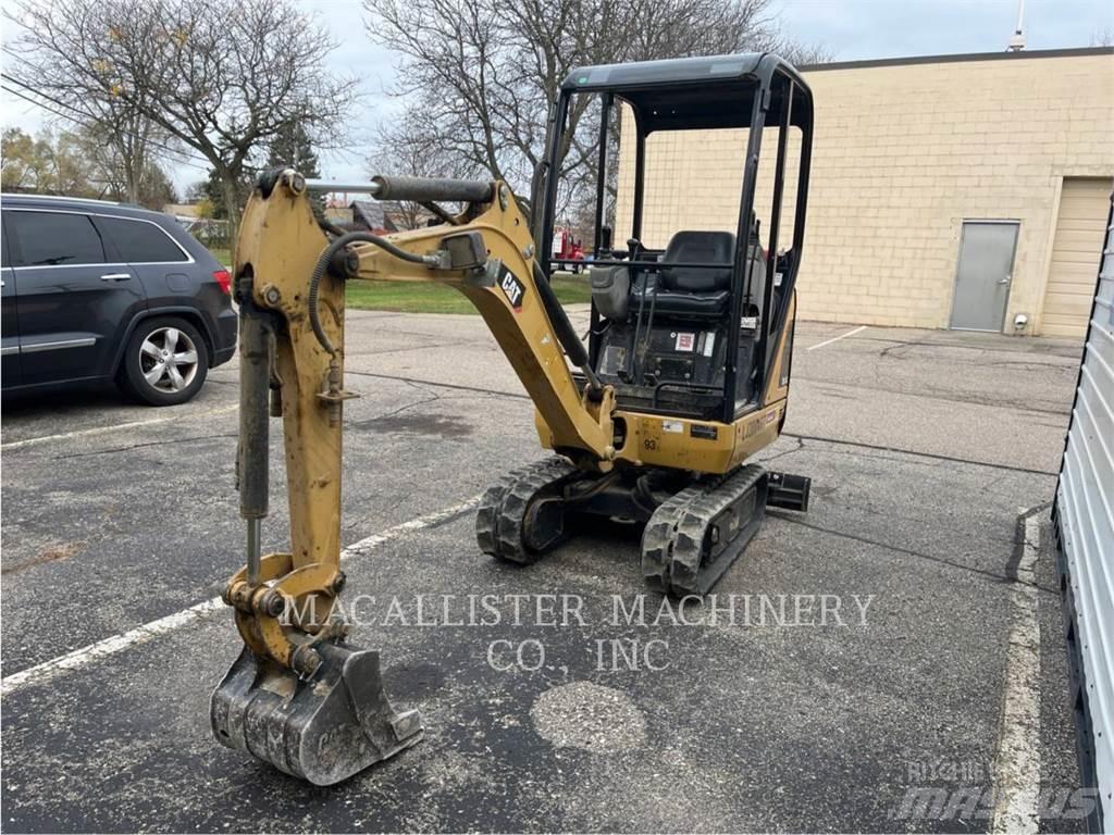 CAT 301.4C Rupsgraafmachines