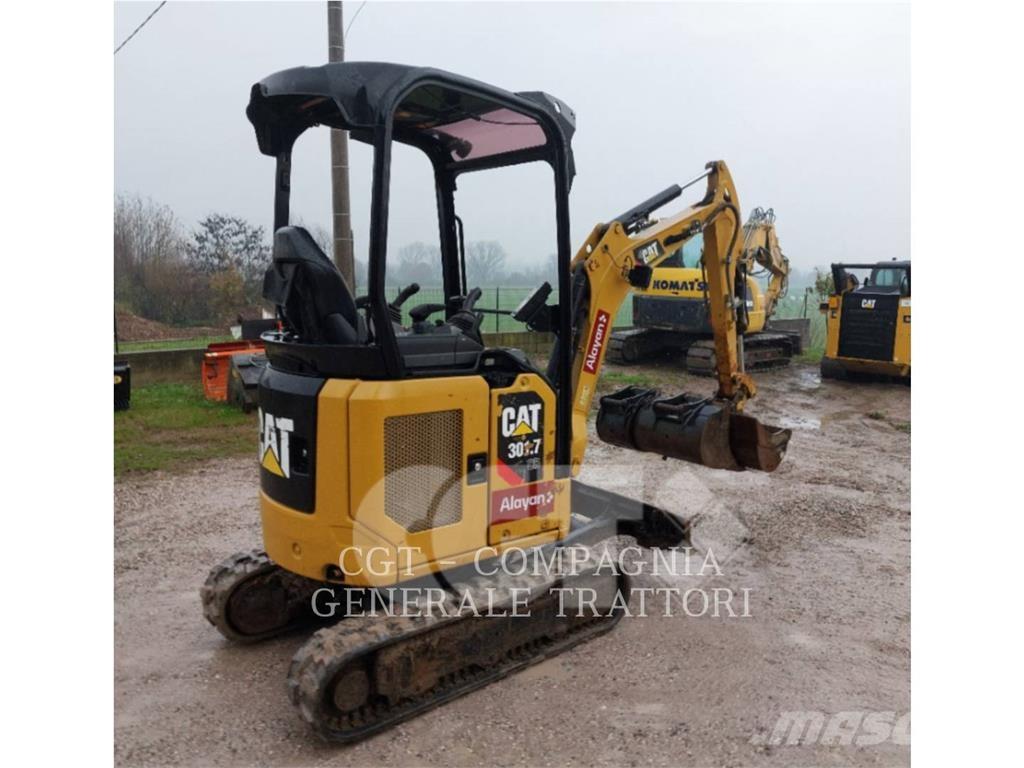 CAT 301.7 Rupsgraafmachines