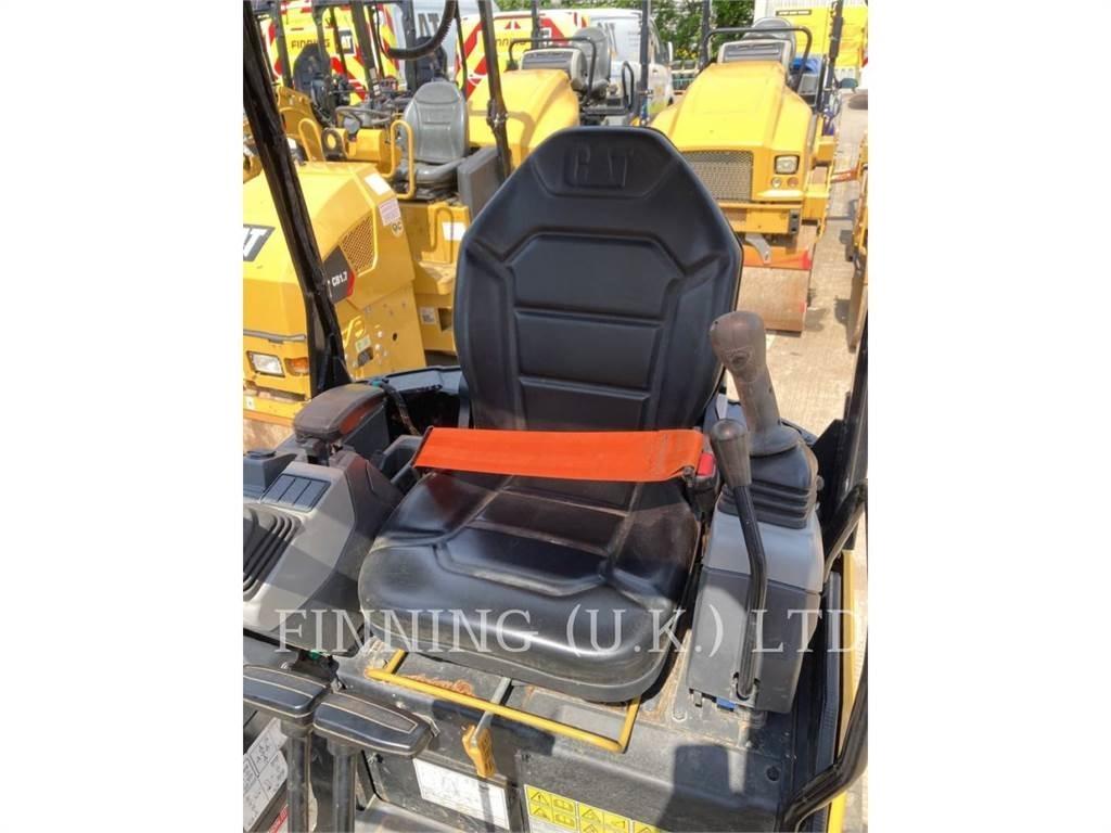 CAT 301.705 Rupsgraafmachines