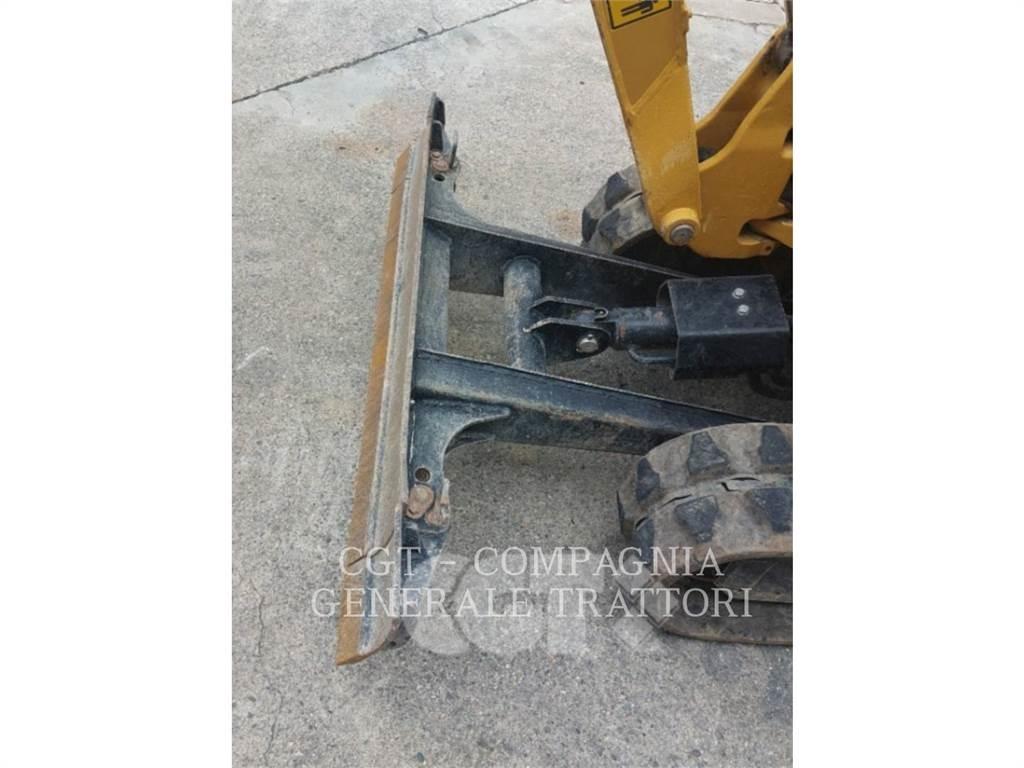 CAT 301.7D Rupsgraafmachines