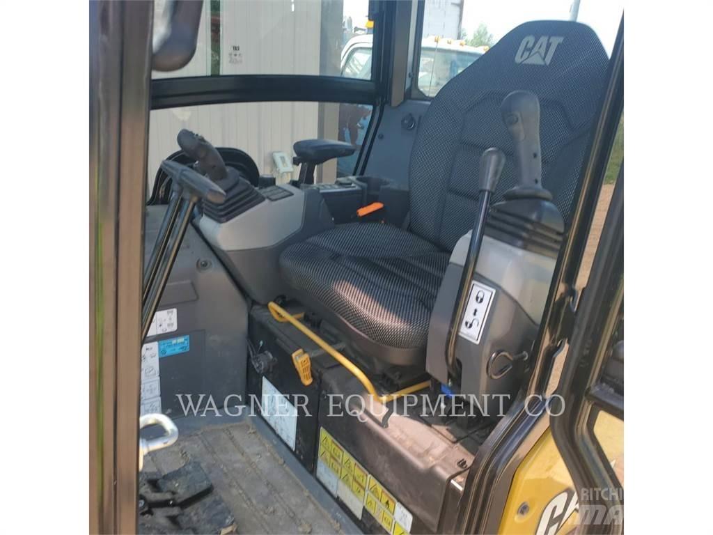 CAT 301.8 Rupsgraafmachines