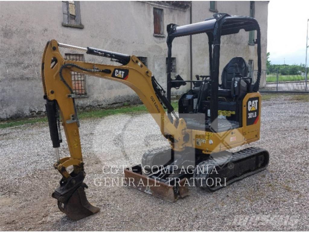 CAT 301.8 Rupsgraafmachines
