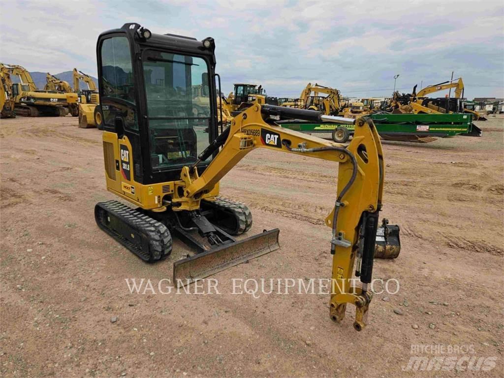 CAT 301.805 Rupsgraafmachines