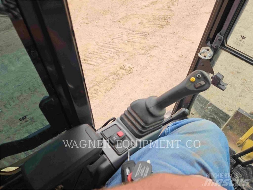 CAT 301.805 Rupsgraafmachines