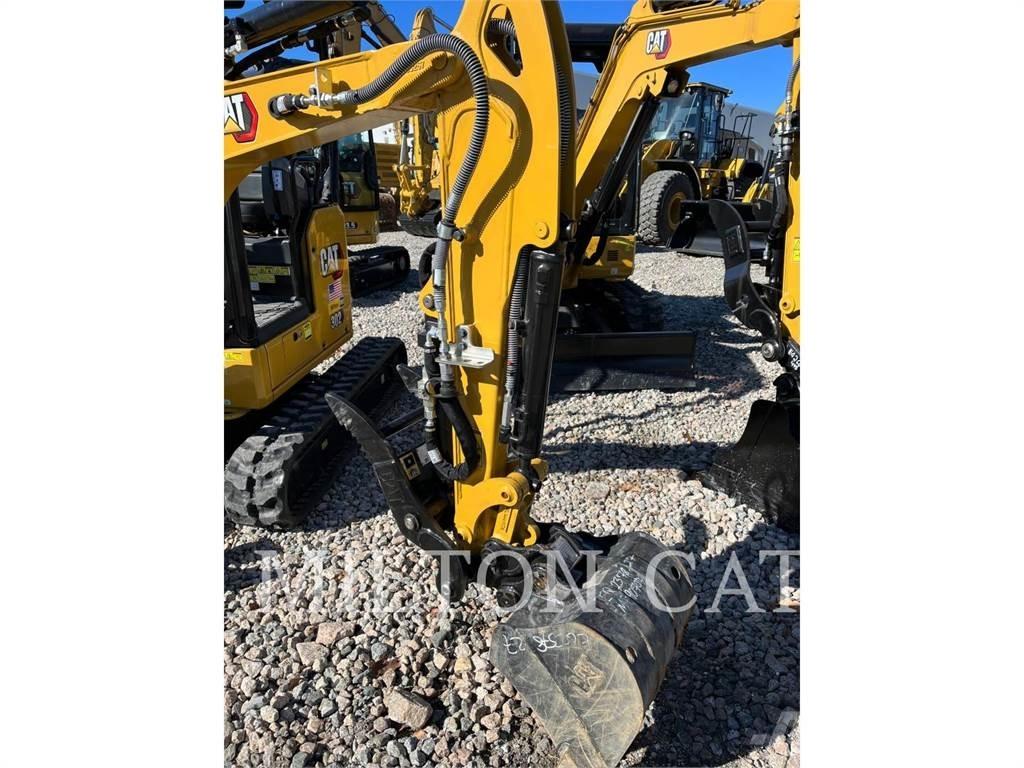 CAT 302 Rupsgraafmachines