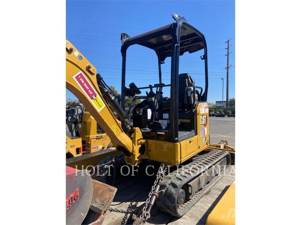 CAT 302 Rupsgraafmachines