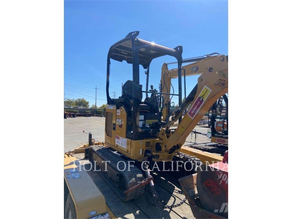 CAT 302 Rupsgraafmachines