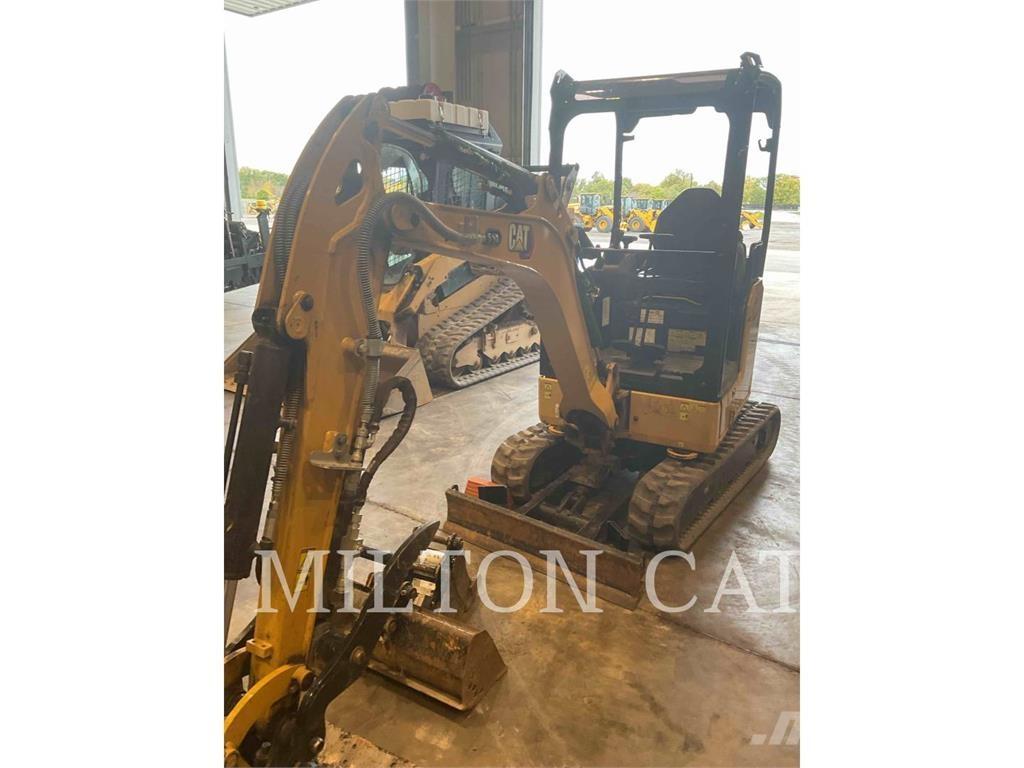 CAT 302 Rupsgraafmachines