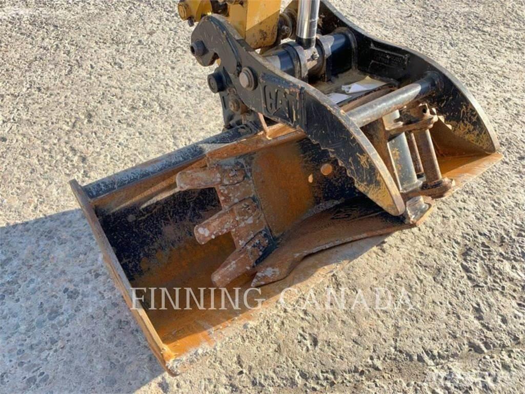 CAT 302-05 Rupsgraafmachines