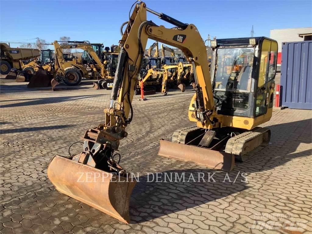CAT 302.5C Rupsgraafmachines