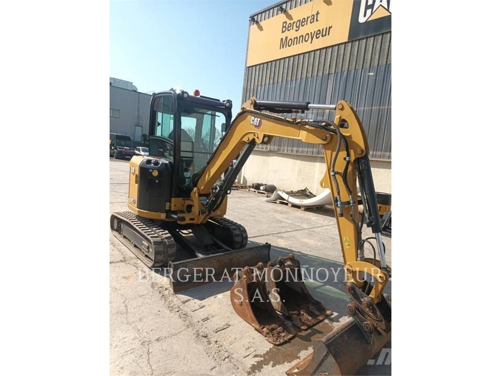CAT 302.7 Rupsgraafmachines