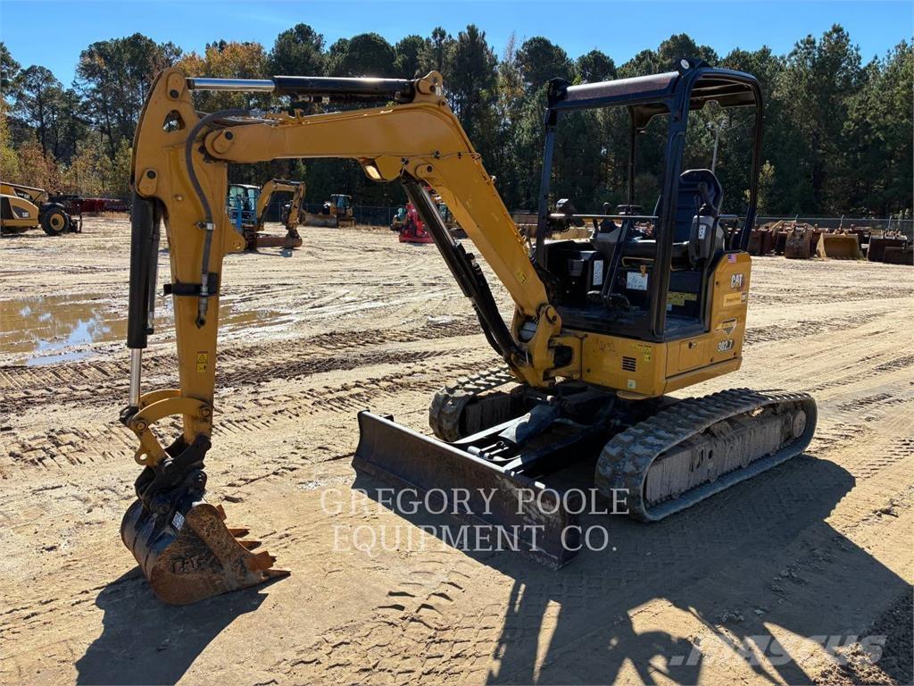 CAT 302.707CR Rupsgraafmachines