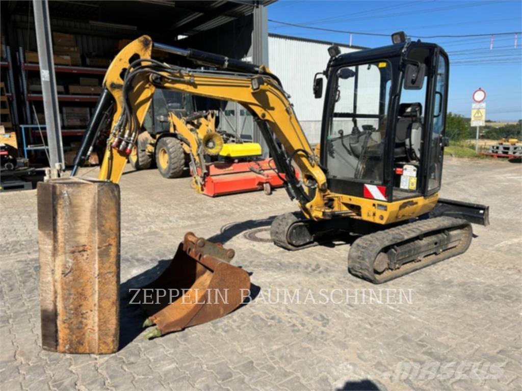 CAT 302.7D Rupsgraafmachines
