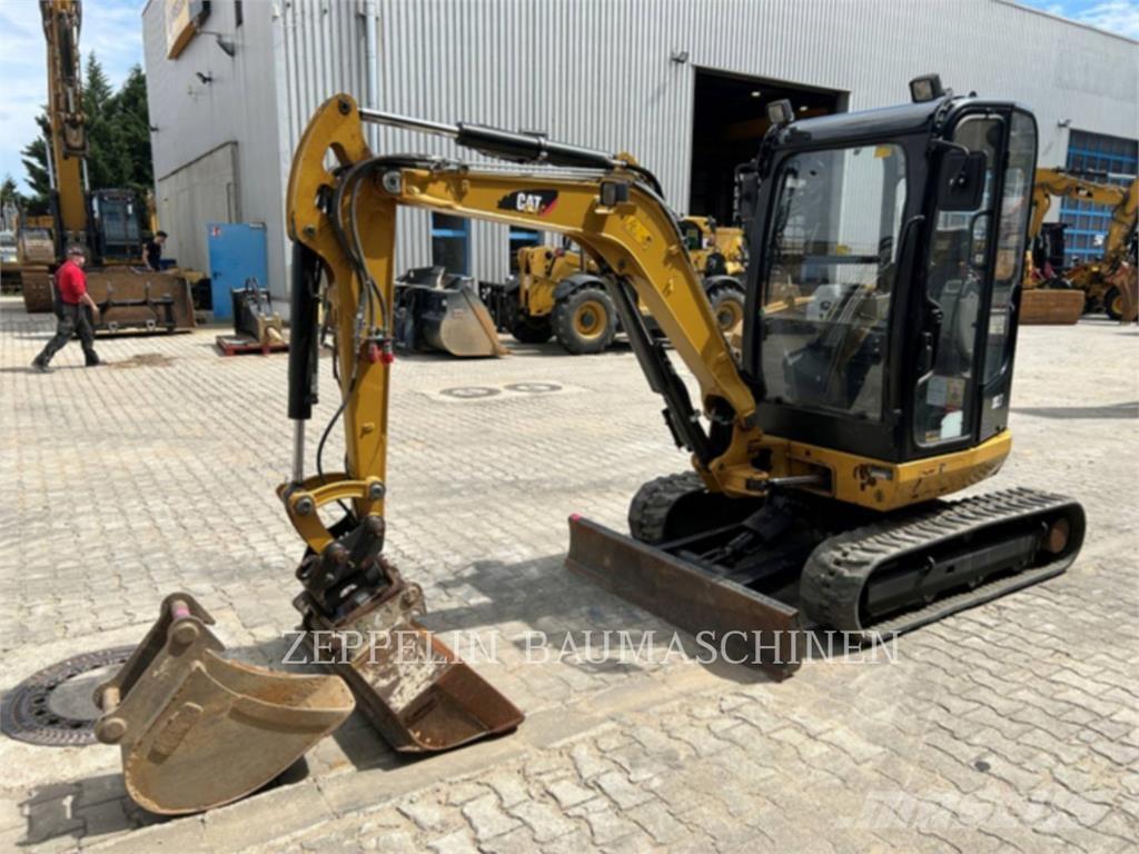 CAT 302.7D Rupsgraafmachines