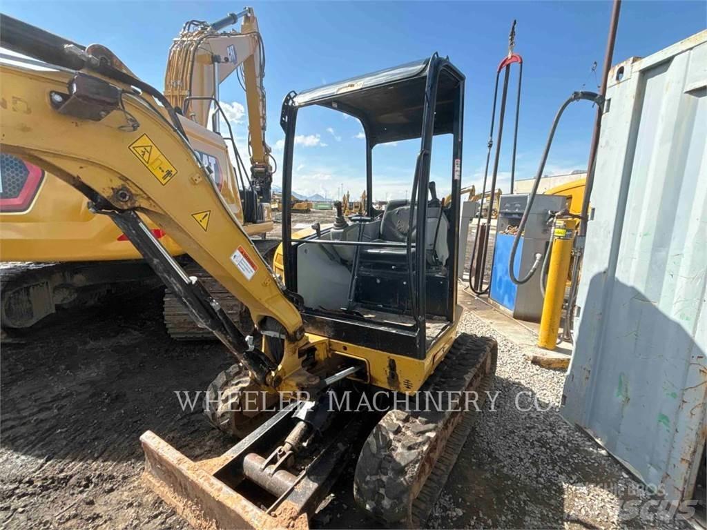CAT 302.7DC1TH Rupsgraafmachines