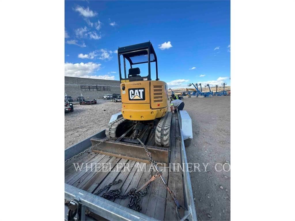CAT 302.7DC1TH Rupsgraafmachines