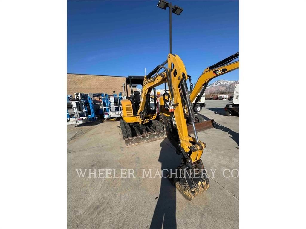CAT 302.7DC1TH Rupsgraafmachines