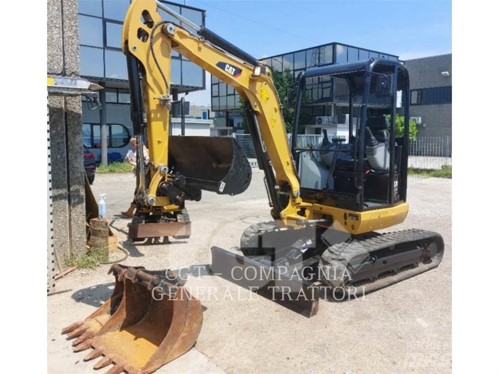 CAT 302.7DCR Rupsgraafmachines