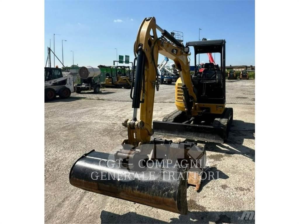 CAT 302.7DCR Rupsgraafmachines