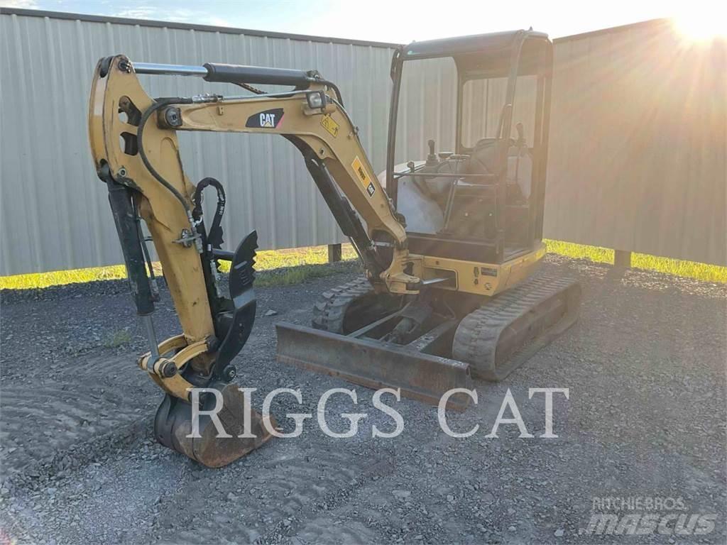 CAT 302.7DCR Rupsgraafmachines