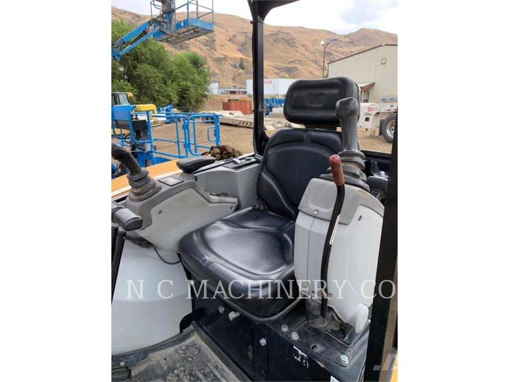 CAT 302.7DCRCN Rupsgraafmachines
