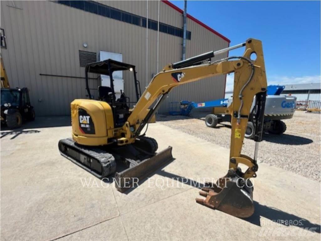CAT 303.5E2 Rupsgraafmachines